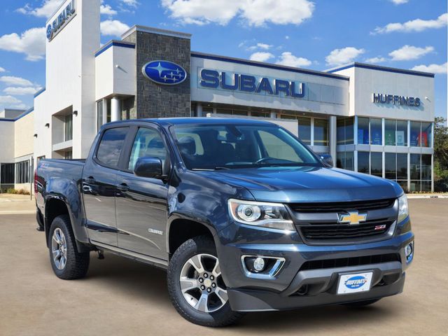 Shadow Gray Metallic 2020 Chevrolet Colorado Z71 Crew Cab 4WD Pickup Truck Four-Wheel Drive 8-Speed Automatic