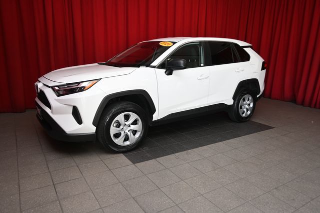 2024 Toyota RAV4 LE AWD