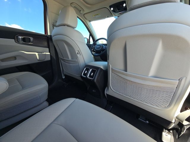 2025 Kia Sorento EX:168648A