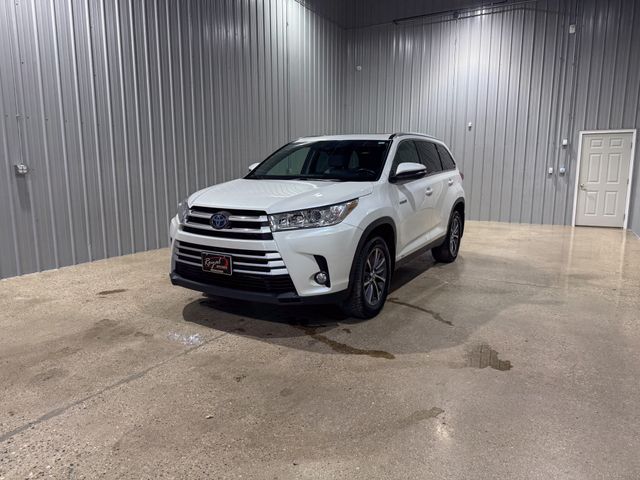 2019 Toyota Highlander Hybrid XLE AWD