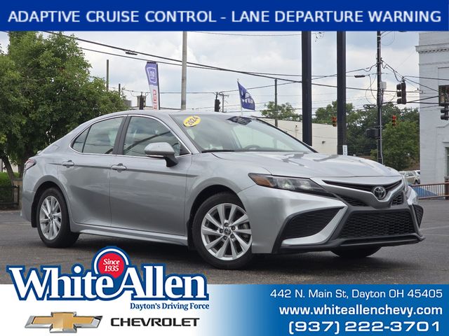 2024 Toyota Camry SE FWD