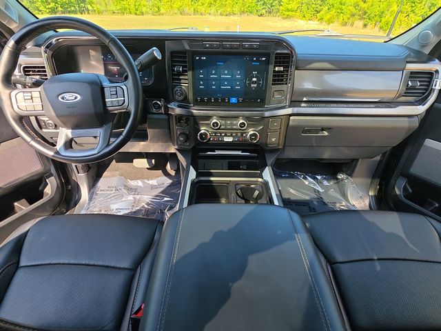 Used 2024 Carbonized Gray Metallic Ford Lariat image 10