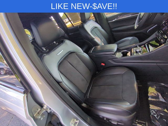 Used 2025 Silver Jeep Trailhawk 4xe image 36