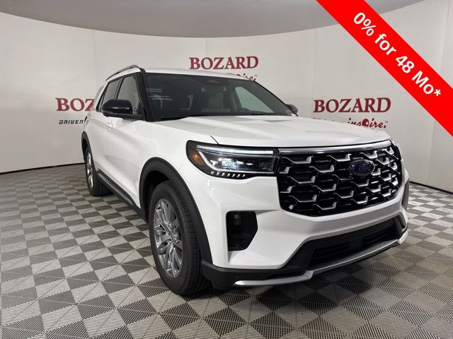 2025 Star White Metallic Tri-Coat Ford Explorer Platinum SUV