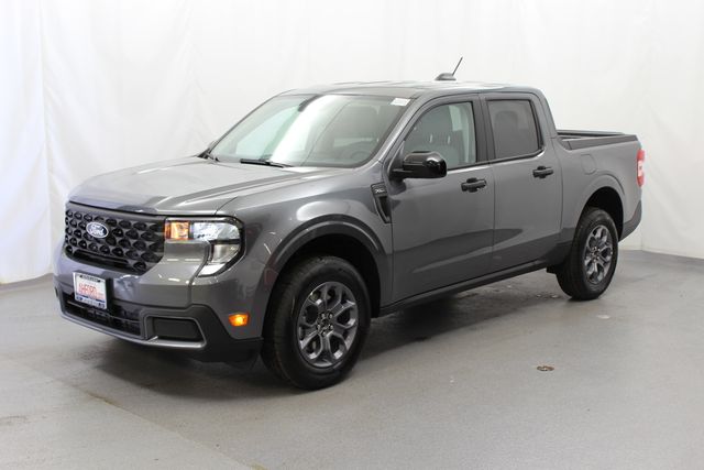 New 2026 Gray Ford XLT image 13