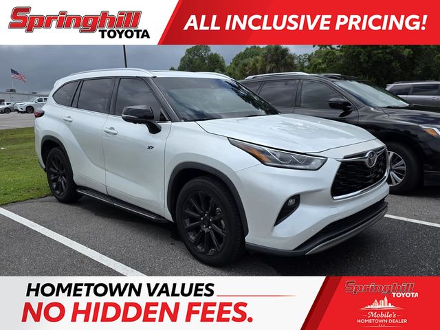 2023 Toyota Highlander Platinum FWD's photo