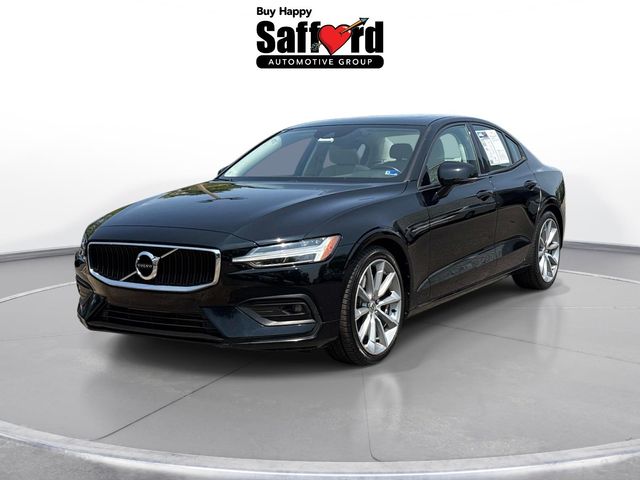 2021 Volvo S60 T6 Momentum