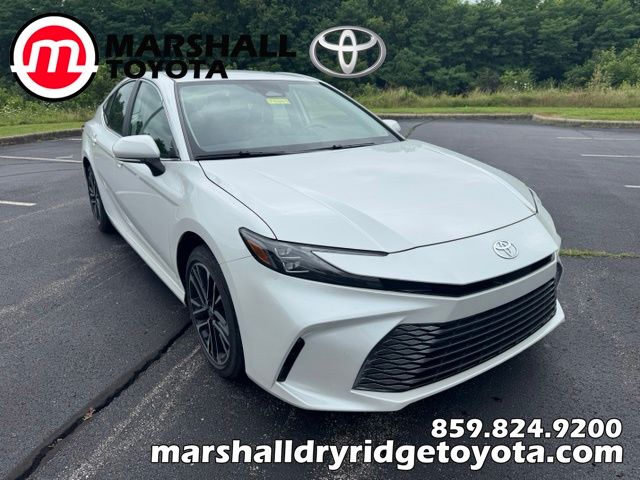 2025 Toyota Camry XLE AWD