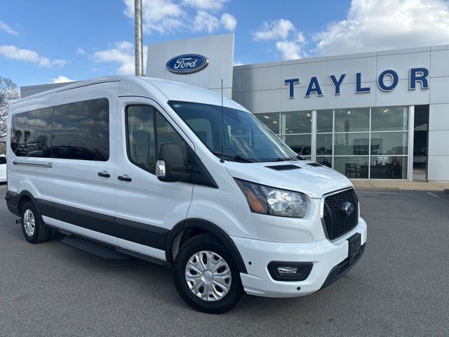 2024 Ford Transit Passenger 350 XLT Medium Roof LB RWD