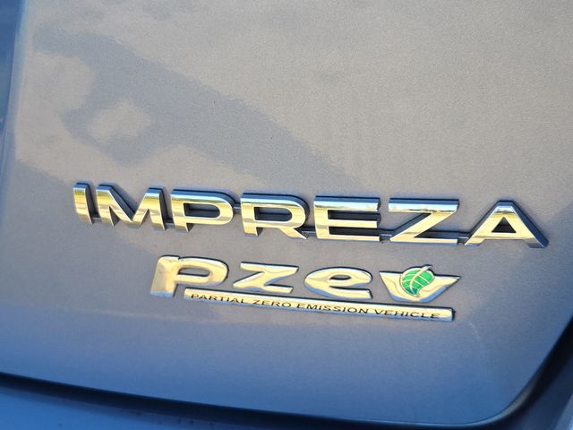 2012 Subaru Impreza 2.0i Premium 26