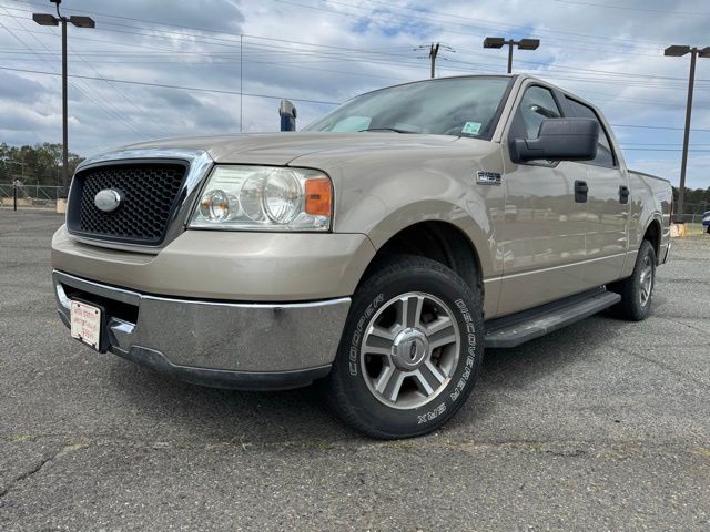 2007 Ford F-150 XLT SuperCrew Short Bed