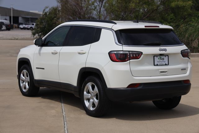 2018 Jeep Compass Latitude White at River Oaks CDJR