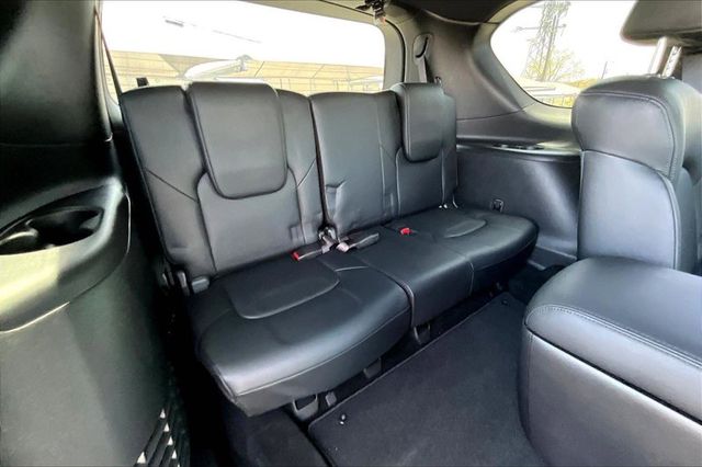 2024 Aspen White Tricoat Nissan Armada SL RWD SUV