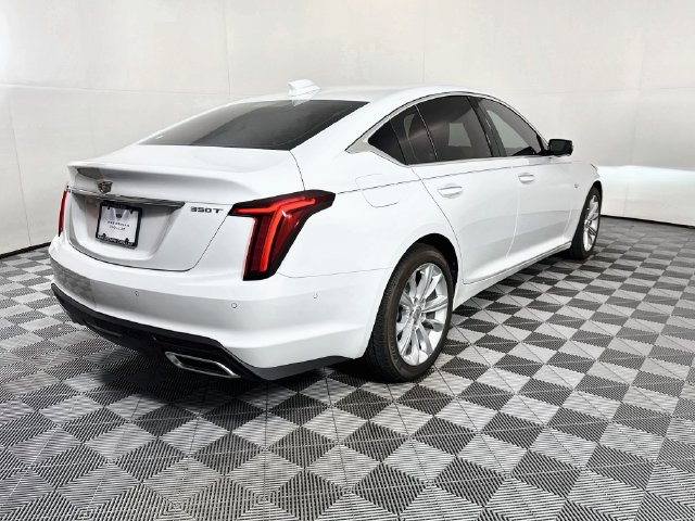 New 2026 Cadillac CT5 Sedan