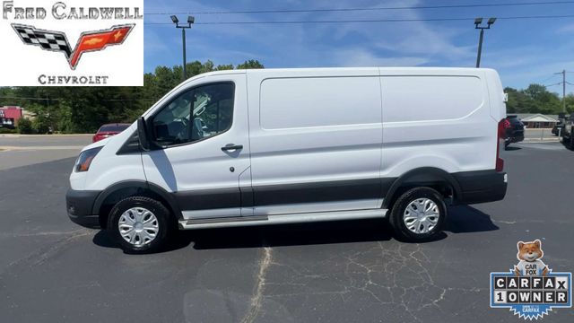 FordTransit-2505