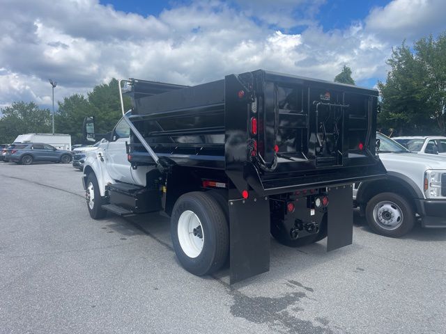 2025 Ford F-650 Super Duty 