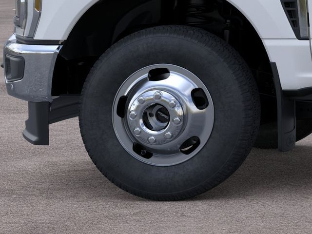 New 2026 White Ford Lariat image 19