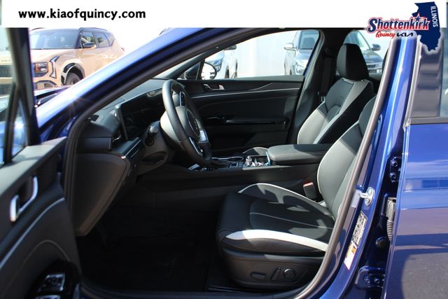 New 2026 Kia K5 Sedan