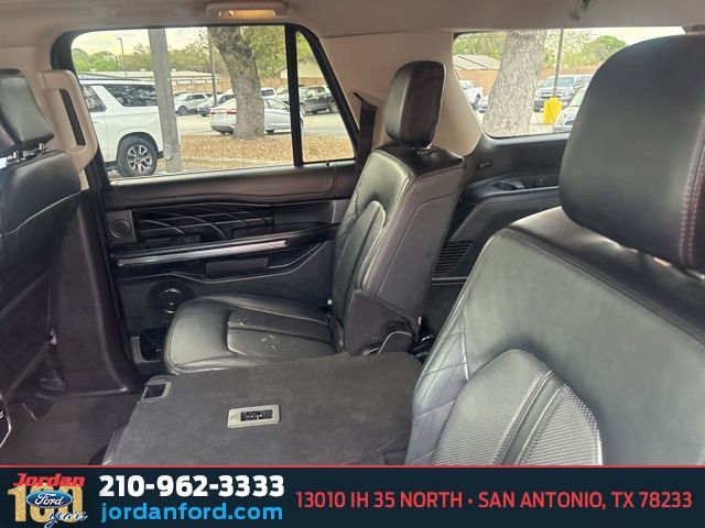 Used Car 2020 Ford Expedition Max  Platinum For Sale Under $30,000 In San Antonio, Texas
