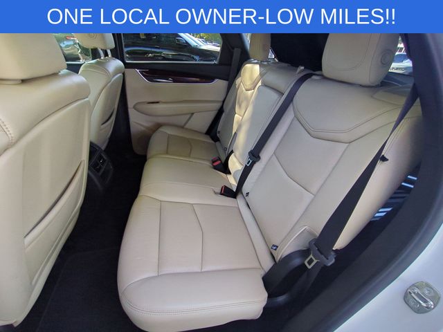 Used 2019 White Cadillac Luxury image 31