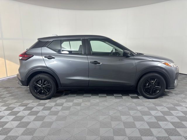 Used 2021 Nissan Kicks SUV