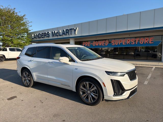 Crystal White Tricoat 2021 Cadillac XT6 Premium Luxury FWD SUV / Crossover Front-Wheel Drive 9-Speed Automatic