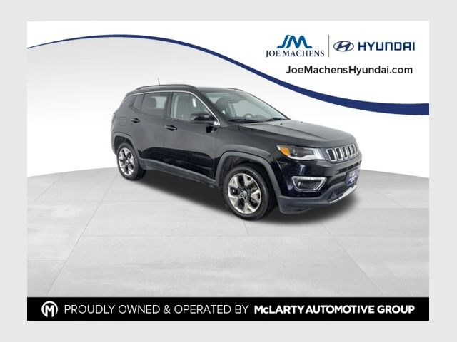 Diamond Black Crystal Pearlcoat 2018 Jeep Compass Limited 4WD SUV / Crossover Four-Wheel Drive 9-Speed Automatic