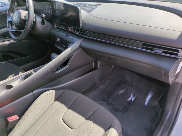 used 2025 Hyundai Elantra Hybrid car, priced at $23,900