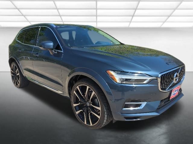 2018 Volvo XC60 Hybrid Plug-in T8 Inscription eAWD