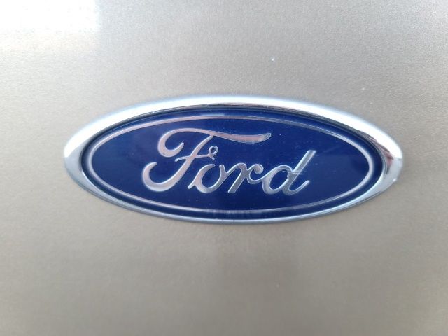 2002 Champagne Ford Ranger XL RWD Truck