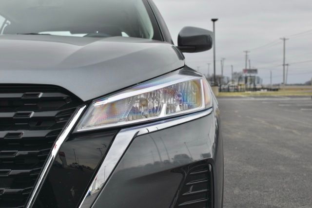 Used 2024 Nissan Kicks SV 4D Sport Utility