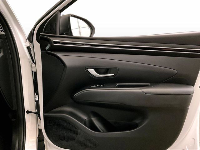 2024 Hyundai Tucson SEL White at Auto Express Mitsubishi