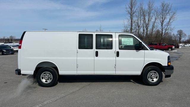 New 2026 Chevrolet Express 2500 Van