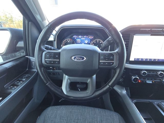 2022 Ford F-150 XLT:B02004