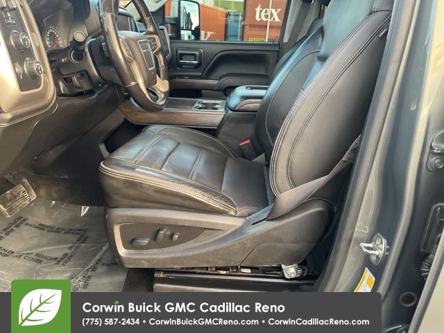 2018 GMC Sierra 2500HD Denali 4