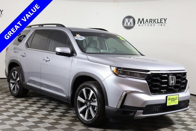2025 Honda Pilot Touring AWD