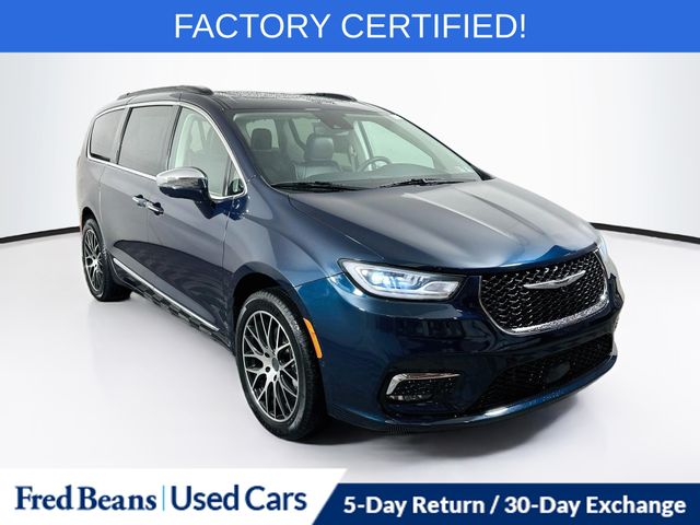 2022 Chrysler Pacifica Limited AWD
