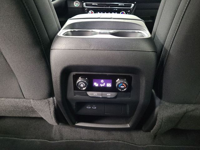 2026 – Chevrolet – Traverse