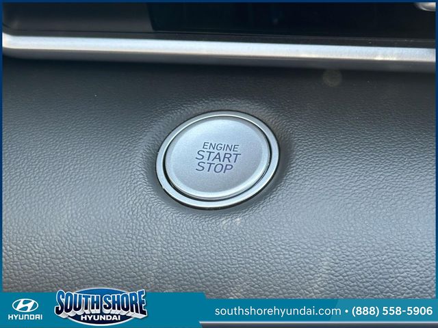 Used 2023 Hyundai Elantra Sedan