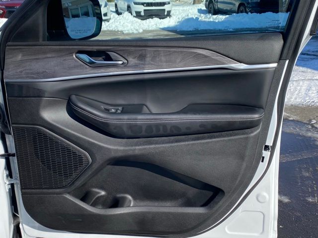 2024 Jeep Grand Cherokee L