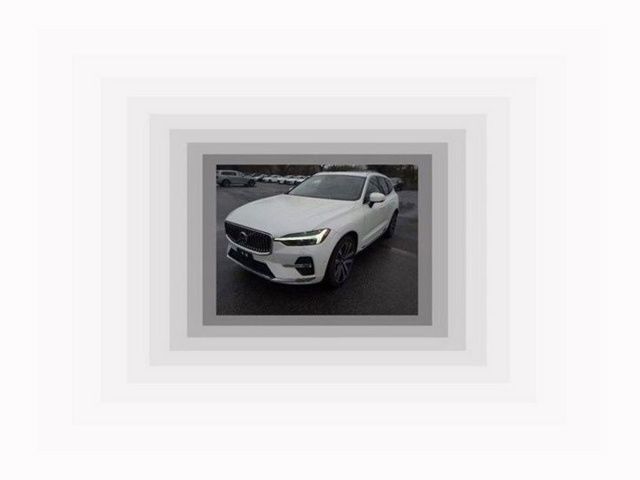 Crystal White 2023 Volvo XC60 B5 Ultimate Bright Theme AWD SUV / Crossover All-Wheel Drive Automatic