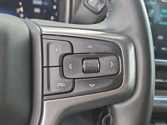 Used 2025 Black Chevrolet LT image 17