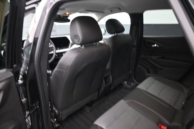 Used 2025 Chevrolet Trax SUV