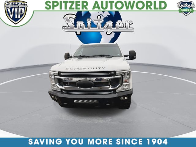 Used 2022 White Ford XL image 4