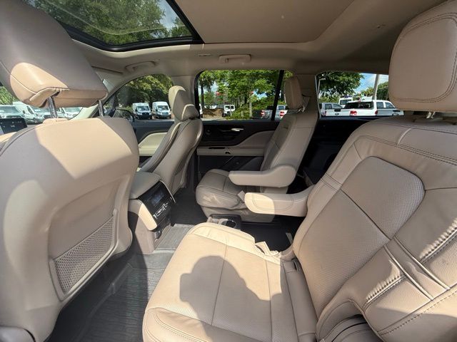 2022 Lincoln Aviator Reserve photo