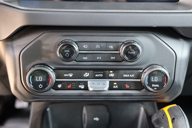 2024 Ford Bronco Badlands Gray at Royal Nissan