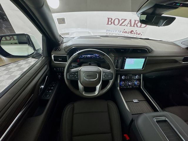 2024 White Frost Tricoat GMC Yukon Denali 4X4 SUV
