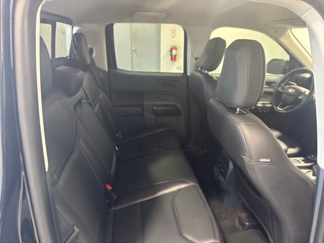 Used 2023 Black Ford Lariat image 21