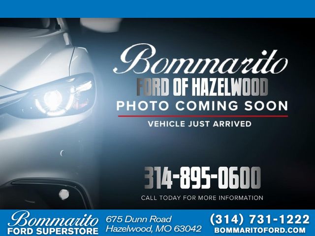 White Metallic 2021 Ford Explorer SUV / Crossover All-Wheel Drive Automatic