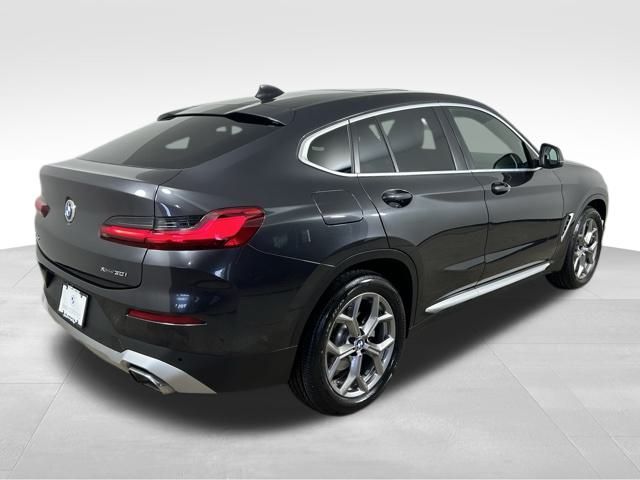 2022 BMW X4 xDrive30i 5